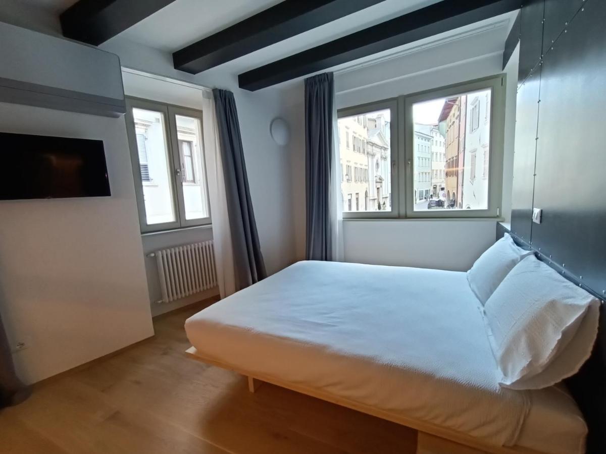 Le Meridiane City Rooms In Trento Luaran gambar
