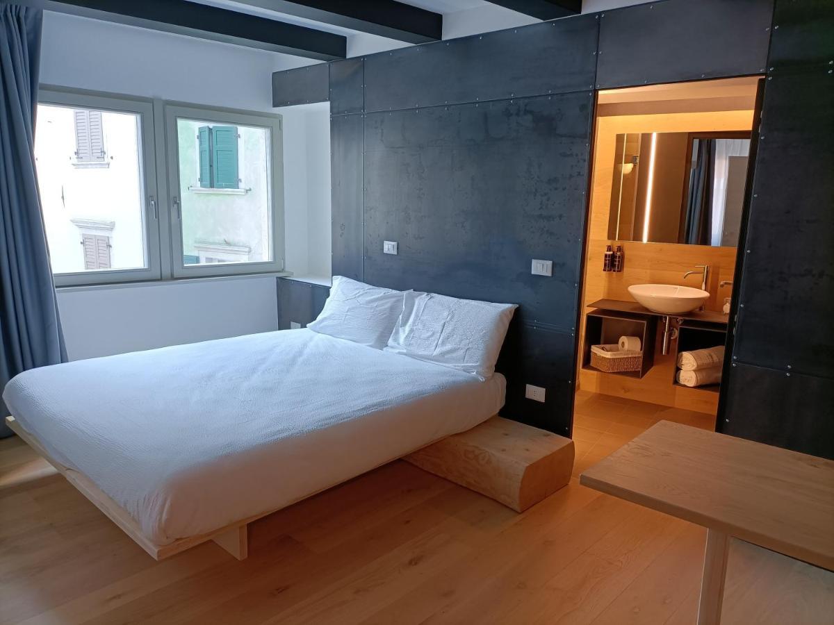 Le Meridiane City Rooms In Trento Luaran gambar