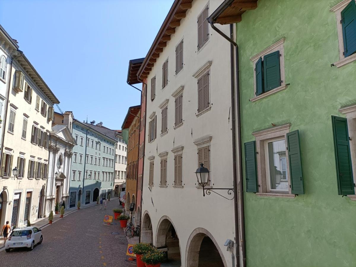 Le Meridiane City Rooms In Trento Luaran gambar